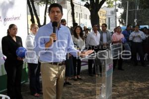 INAUGURAN GIMNASIO AL AIRE LIBRE