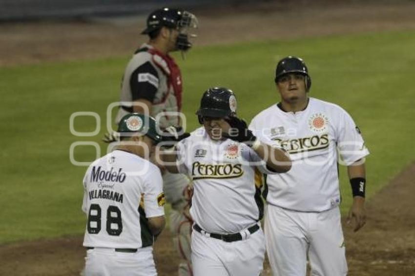 BEISBOL . PERICOS VS PETROLEROS