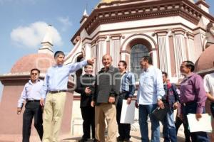 EDUARDO RIVERA SUBE AL TECHO DE CATEDRAL