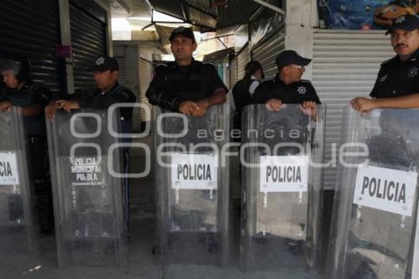 OPERATIVO POLICÍA EN MERCADO INDEPENDENCIA