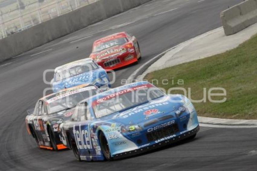 CARRERA NASCAR TOYOTA SERIES