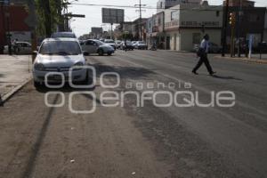 PROHIBEN ESTACIONARSE EN LA 25 ORIENTE PONIENTE