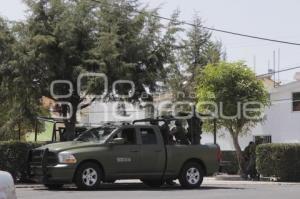 EJÉRCITO EN BUGAMBILIAS