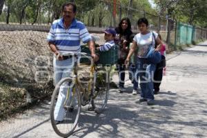 VIDA COTIDIANA. BICICLETA