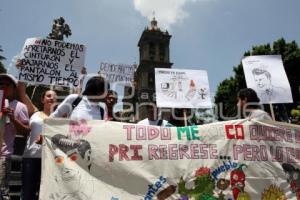 MARCHA ANTIPEÑA ZÓCALO