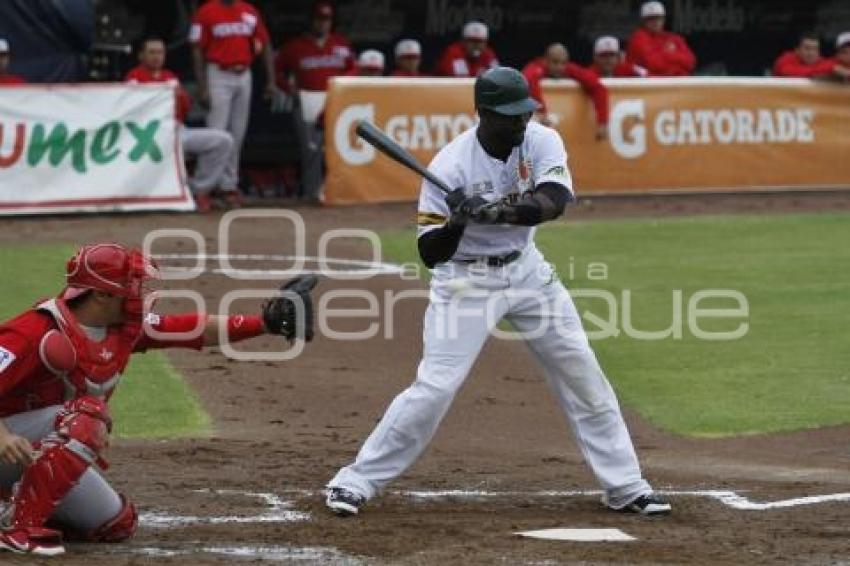 PERICOS VS ÁGUILAS. BEISBOL