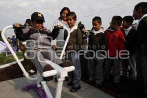 INAUGURAN GIMNASIO AL AIRE LIBRE