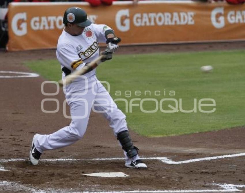 PERICOS VS ÁGUILAS . BEISBOL