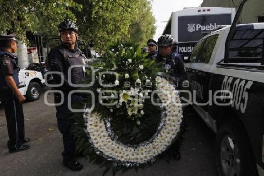 HOMENAJE PÓSTUMO A POLICÍA CAÍDO