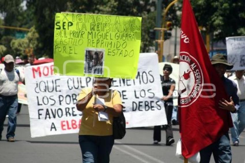 MANIFESTACIÓN MAESTROS