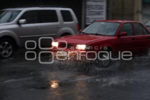 CAE LLUVIA INTENSA EN PUEBLA