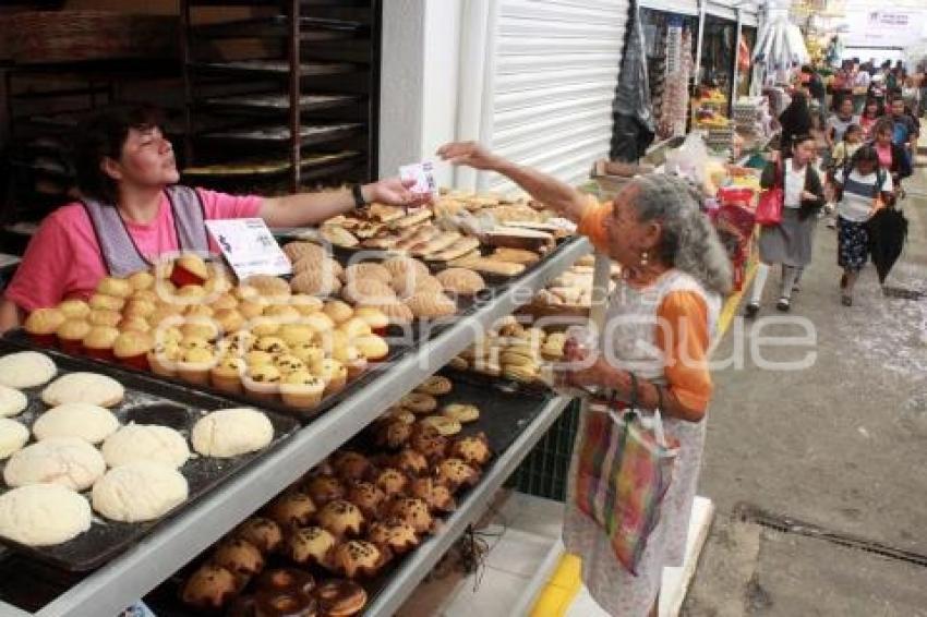 VIDA COTIDIANA. MERCADO