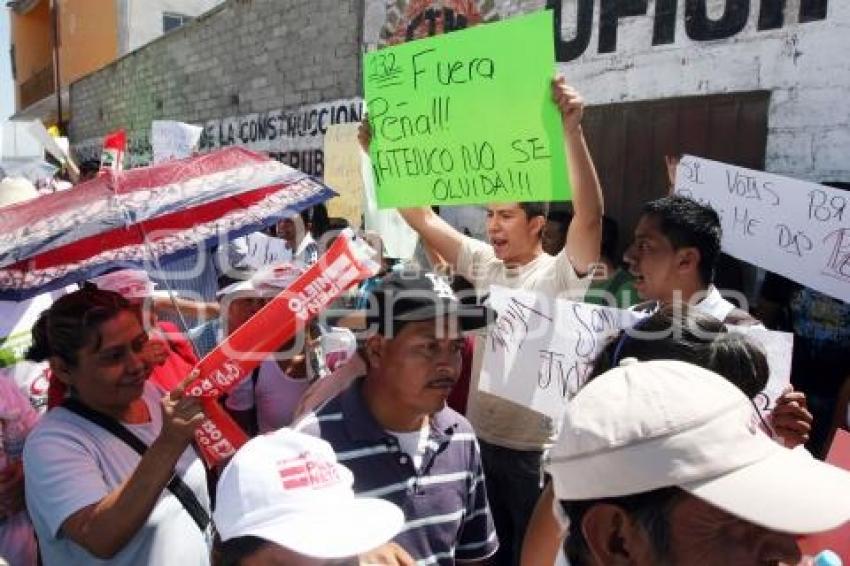 MANIFESTACIÓN 132 EN VISITA DE EPN A IZÚCAR