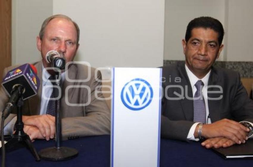 INICIO REVISIÓN SALARIAL VW