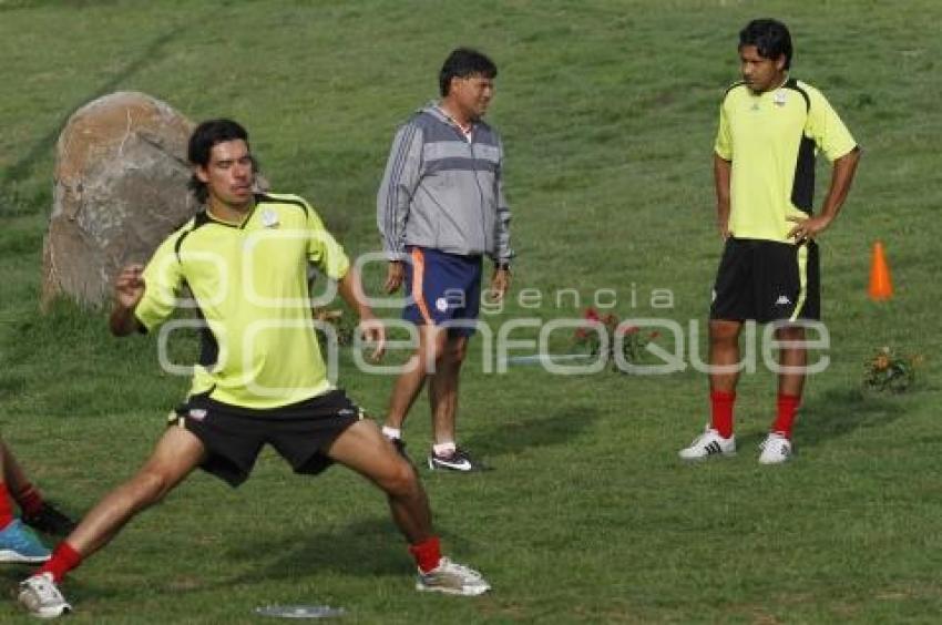 ENTRENAMIENTO LOBOS DE LA BUAP . REFUERZOS