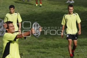 ENTRENAMIENTO LOBOS DE LA BUAP . REFUERZOS