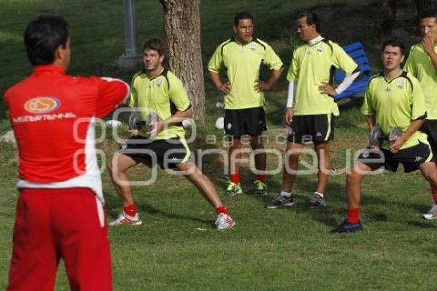 ENTRENAMIENTO LOBOS DE LA BUAP . REFUERZOS