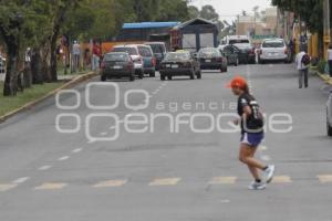 CARRERA DEL PADRE DESQUICIA TRÁFICO