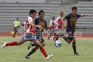 LOBOS VS PUMAS . FUTBOL