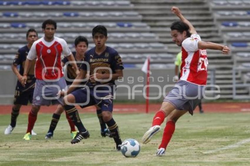 LOBOS VS PUMAS . FUTBOL
