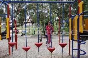 NIÑOS JUEGAN EN ECO PARQUE METROPOLITANO