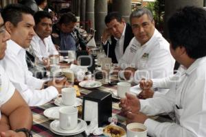 ZAVALA SE REUNIÓ CON MOSUP