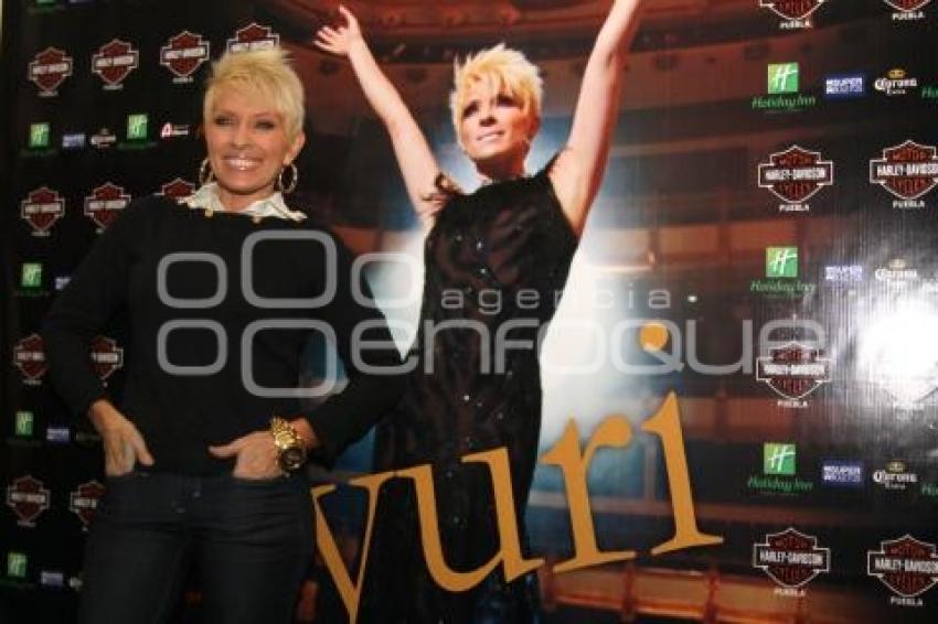 YURI PRESENTA SU CONCIERTO