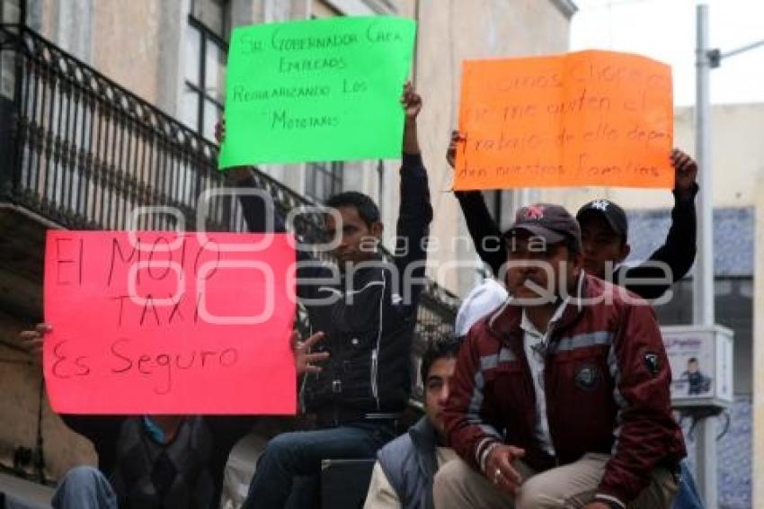 MANIFESTACIÓN MOTOTAXIS