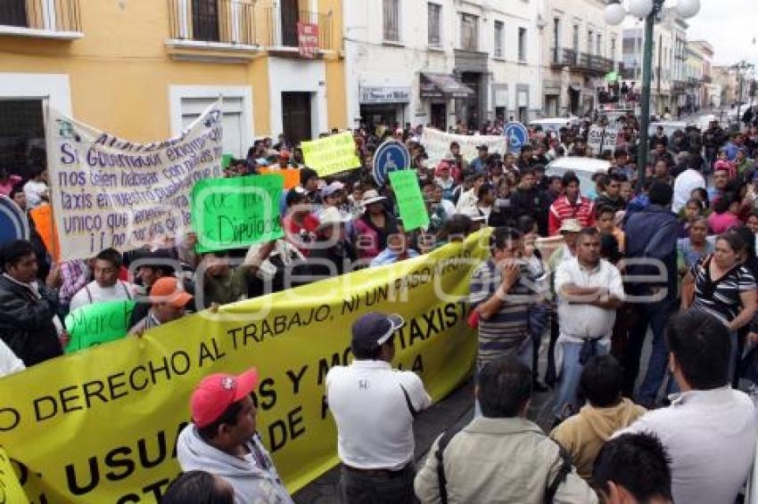 MANIFESTACIÓN MOTOTAXIS