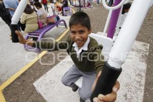 INAUGURAN GIMNASIO AL AIRE LIBRE