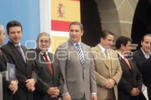 GOBERNADOR . ESTÍMULOS INTERCAMBIO