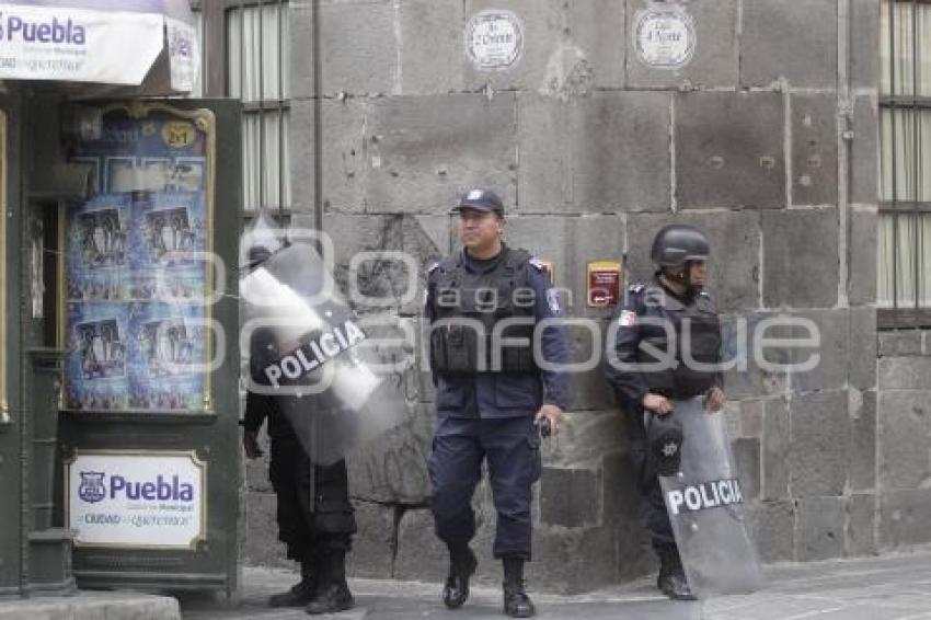 GRANADEROS
