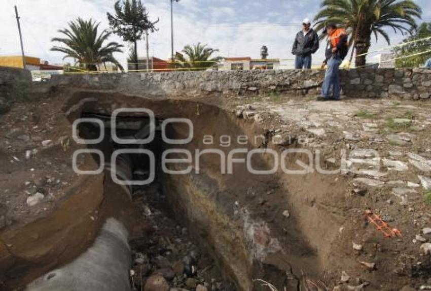 COLAPSA PAVIMENTO EN DIAGONAL DEFENSORES