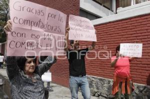 MANIFESTACIÓN POR COMPUTADORAS