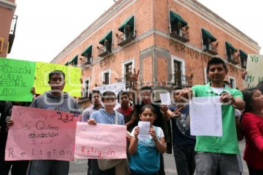 MANIFESTACIÓN SOY132