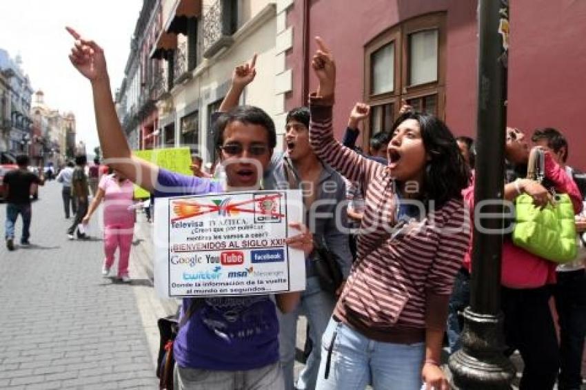 MANIFESTACIÓN SOY132