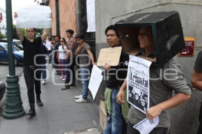 MANIFESTACIÓN YO SOY 132