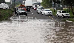 INUNDACIONES AUTOPISTA PUEBLA-MÉXICO