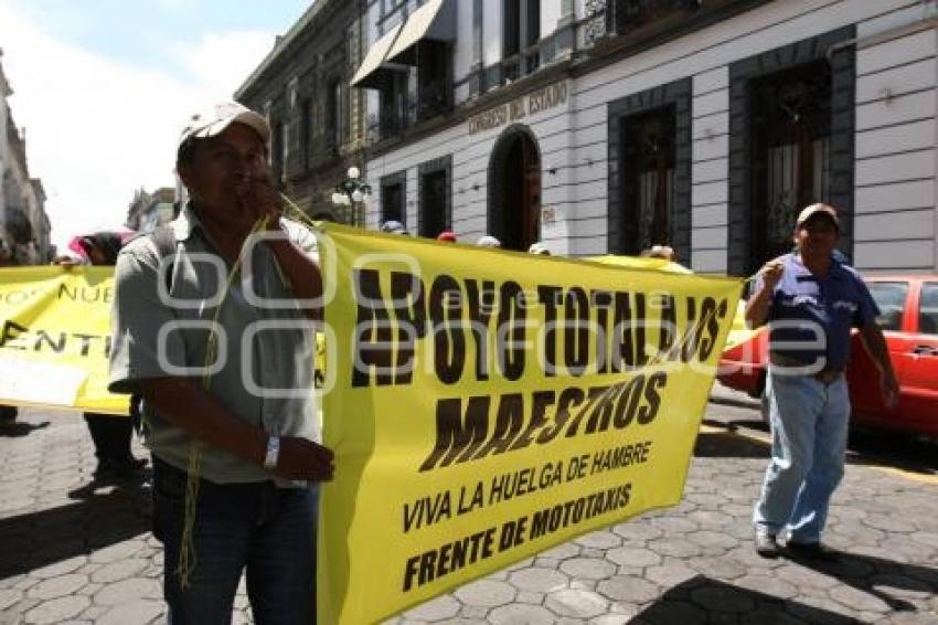 MANIFESTACIÓN MAESTROS