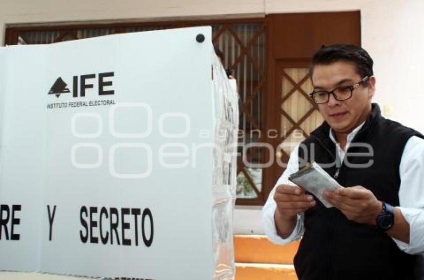 ELECCIONES 2012. GERARDO ISLAS