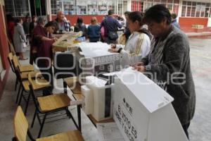 INSTALACION DE CASILLAS . ELECCIONES