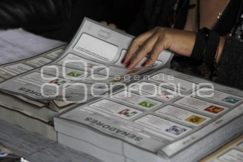 ELECCIONES 2012