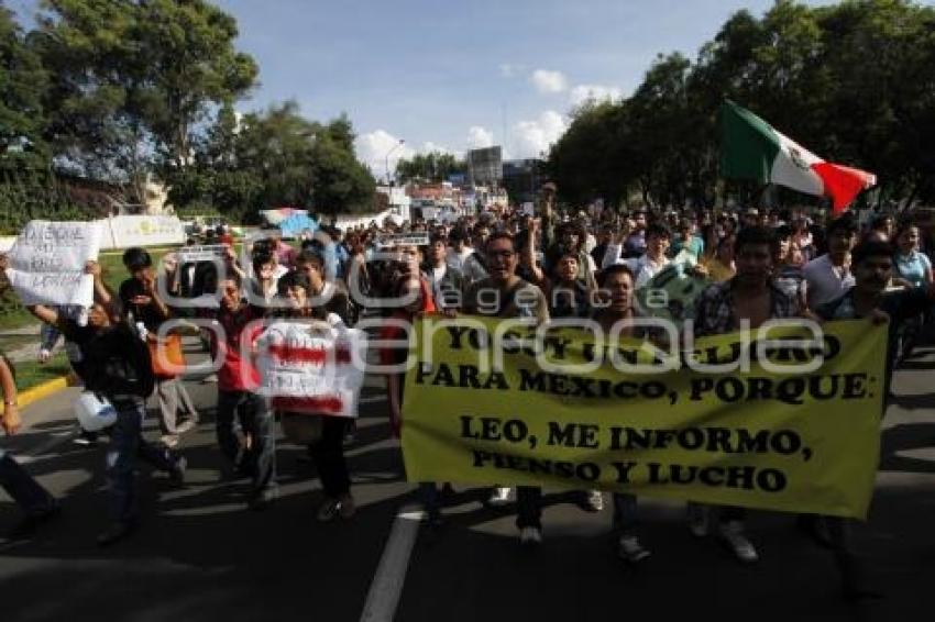 MANIFESTACIÓN CONTRA ENRIQUE PEÑA NIETO