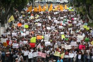 MARCHA ANTIPEÑA