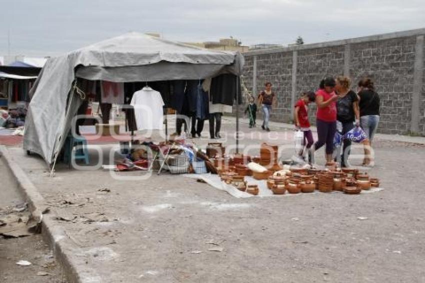 COMERCIANTES AMBULANTES EN XILOTZINGO