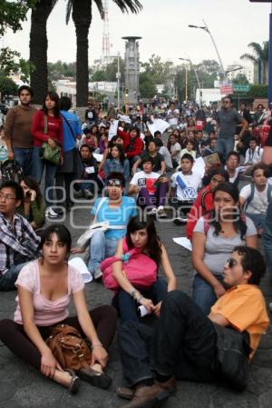 MANIFESTACIÓN SOY132