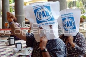 LUIS PAREDES EXIGE SALIDA DE DIRIGENTES DEL PAN