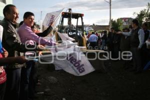 INICIO DE OBRA DE PAVIMENTACIÓN EN BARRANCA HONDA