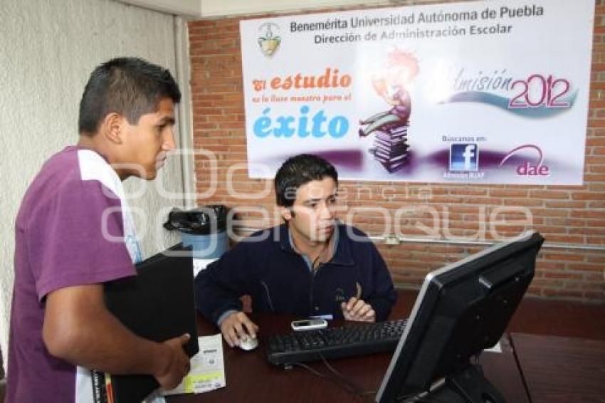PROCESO DE ADMISIÓN BUAP 2012