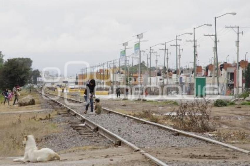 CARRIL CONFINADO METROBÚS